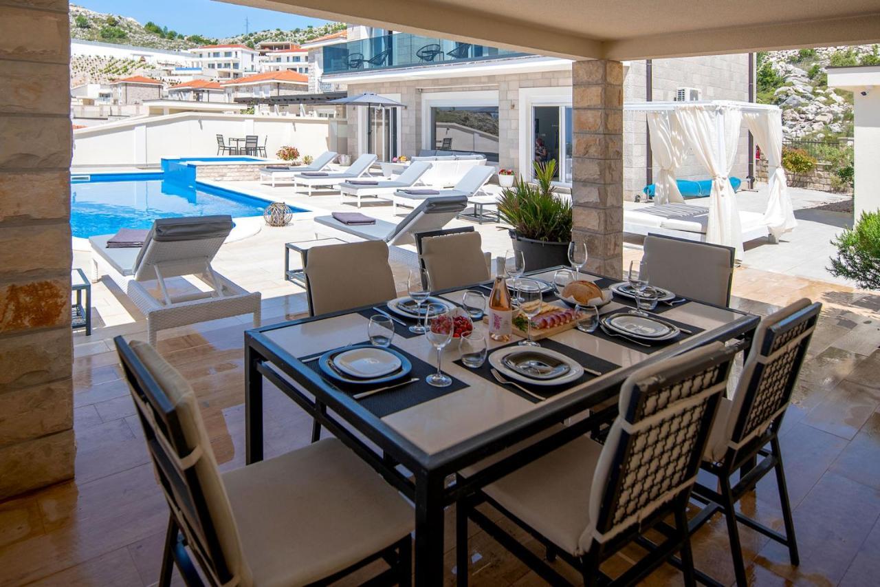 Luxury Villa Miriam With Private Pool And Jet Pool Near Dubrovnik Ivanica Kültér fotó